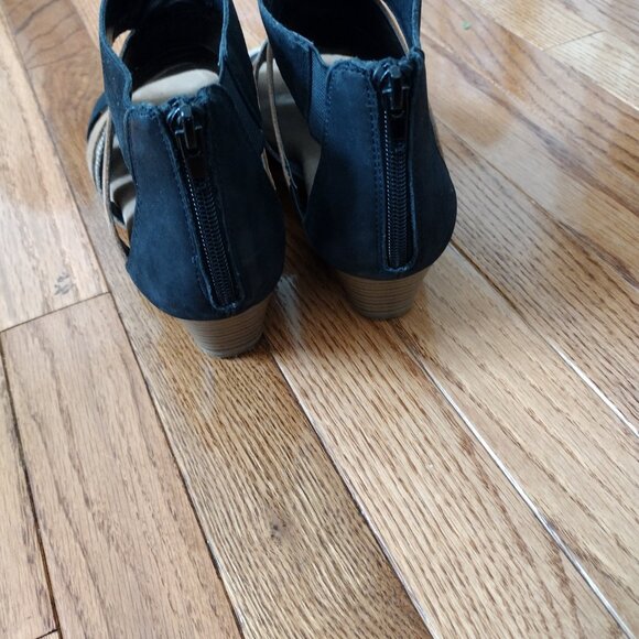 Aerosoles color block Metallic Wedge Sandal - Picture 2 of 6